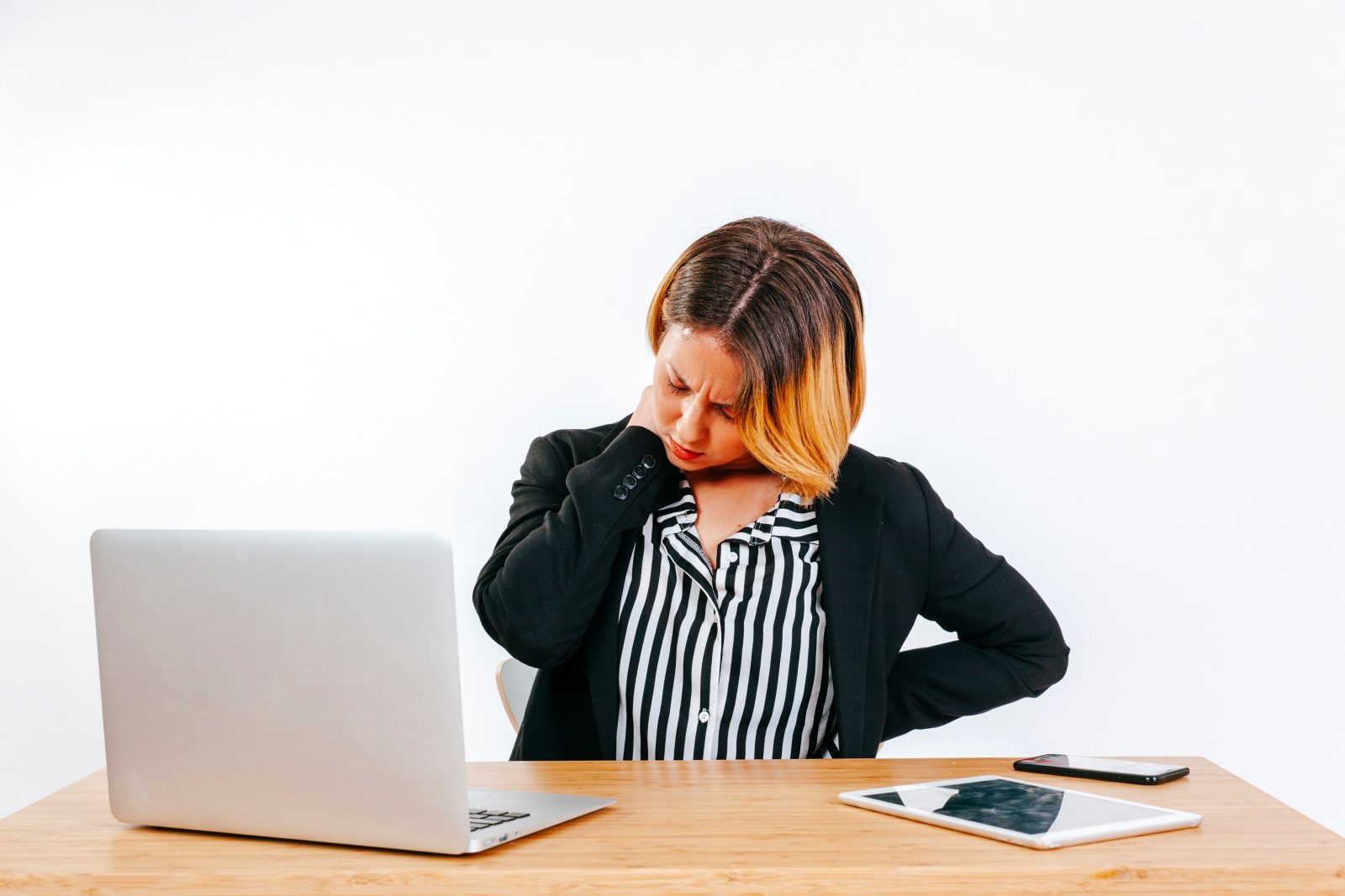 The Ergonomic Makeover: Turn Your Desk Into a Comfort Zone